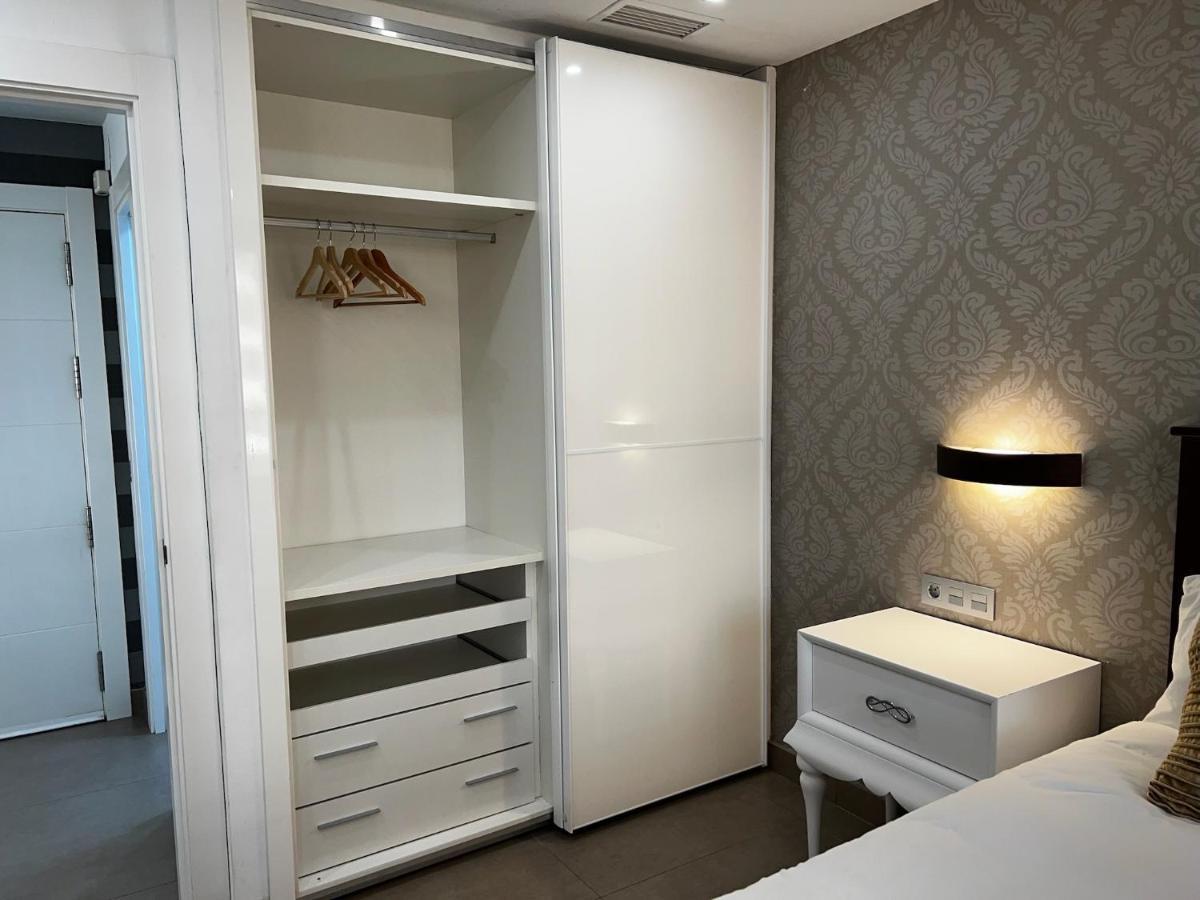 Modern Apartment In La Nogalera Torremolinos Kültér fotó
