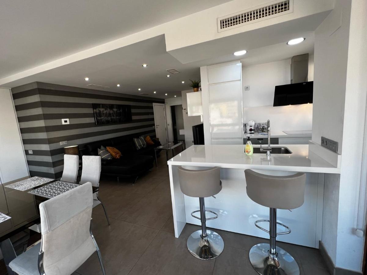Modern Apartment In La Nogalera Torremolinos Kültér fotó