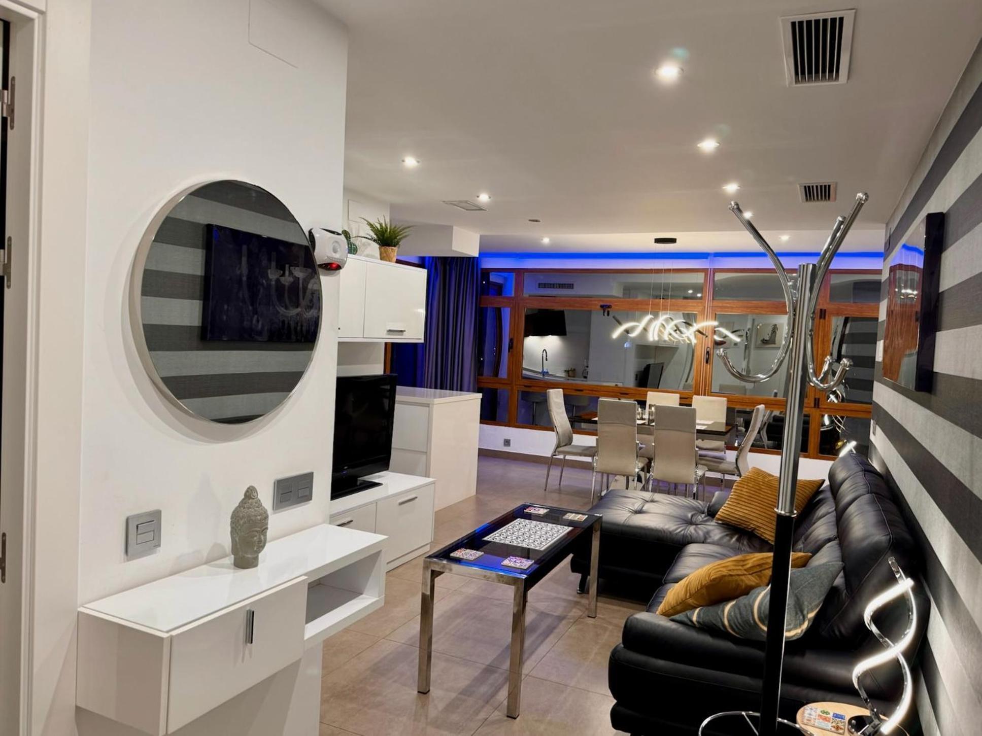 Modern Apartment In La Nogalera Torremolinos Kültér fotó